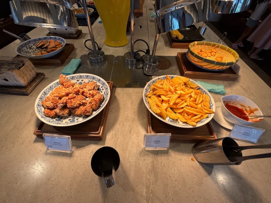 フサキビーチリゾート ホテル&ヴィラズのレストラン琉球新天地の朝食ビュッフェを撮影した写真3